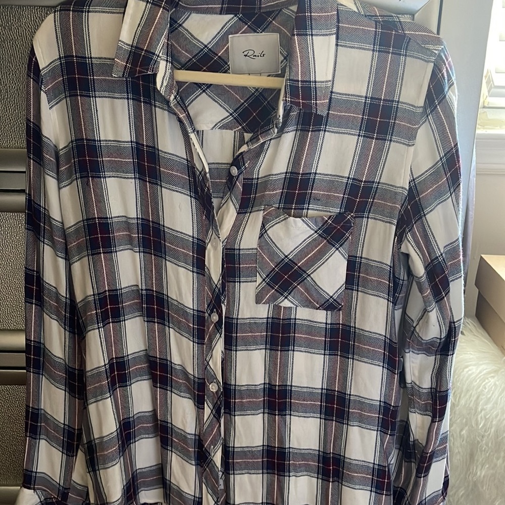 Rails Button Down